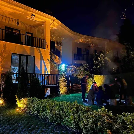 Casa Bianca Villa *